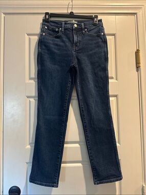 Madewell Straight-Leg Jeans in Dark Blue Wash